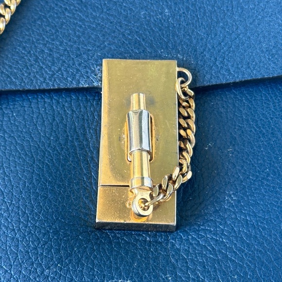 Chloe Blue Leather Small Drew Shoulder Bag - Picture 11 of 12